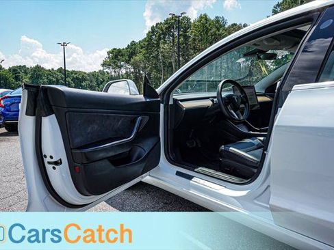 Used 2019 Tesla Model 3 Mid Range RWD image 18