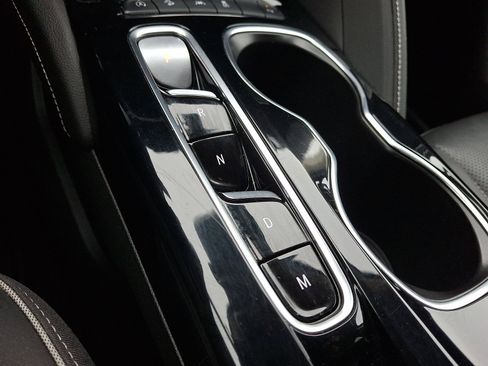 Used 2021 Buick Envision Essence image 14