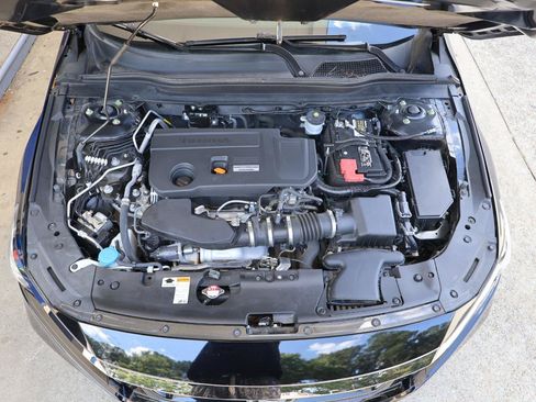 Used 2019 Honda Accord Sport image 12