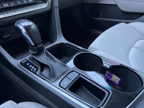 Used 2019 Hyundai Sonata SE FWD image 21