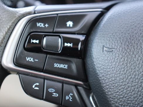 Used 2019 Honda Accord LX image 21