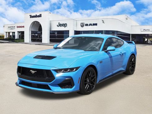 Used 2024 Ford Mustang GT Premium w/ GT Performance Package RWD image 3