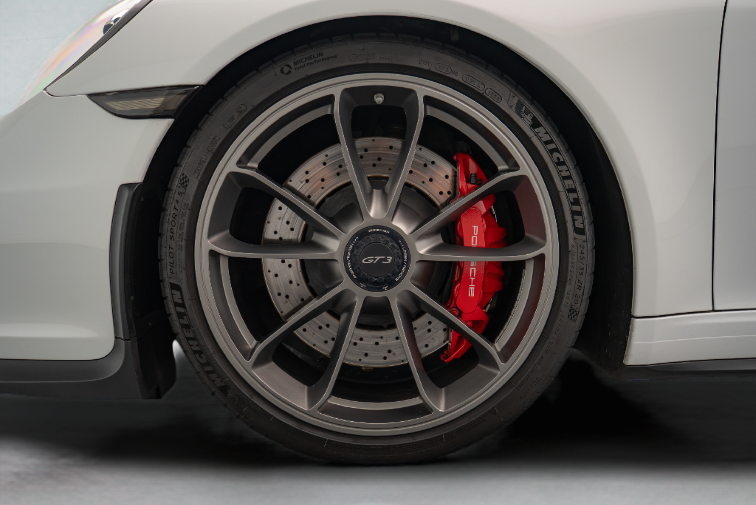Used 2014 Porsche 911 GT3 RWD image 19