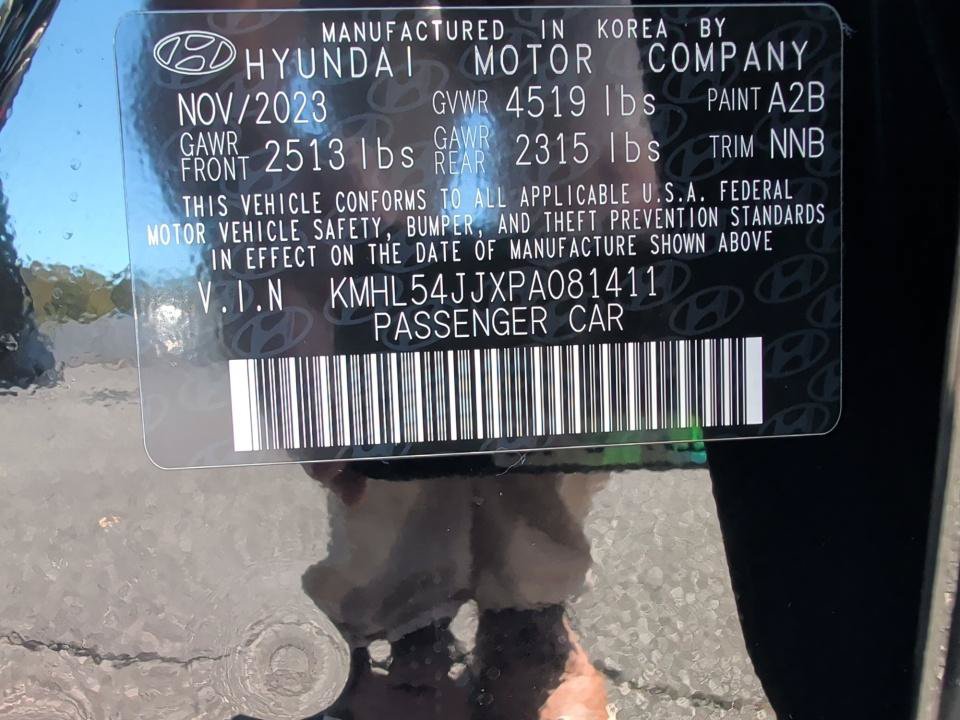 Used 2023 Hyundai Sonata Limited w/ Cargo Package FWD image 35