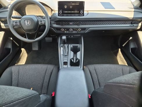 Used 2025 Honda Accord LX image 25