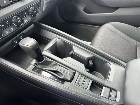 Used 2024 Honda Accord EX image 34