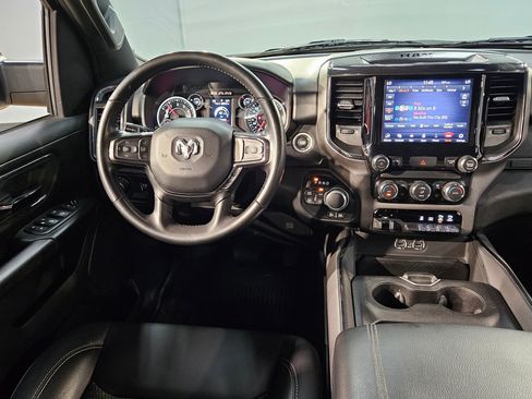 Used 2021 RAM 1500 Big Horn w/ Built-to-serve Edition image 9