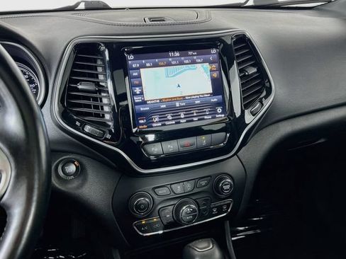 Used 2021 Jeep Cherokee High Altitude AWD/4WD image 16