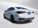 Used 2024 Volkswagen Jetta SE image 5