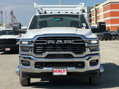 New 2025 RAM 3500 Tradesman image 8