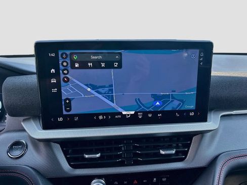 Certified 2025 Ford Explorer ST-Line AWD/4WD image 19