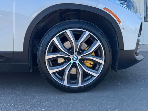 Used 2018 BMW X2 sDrive28i w/ Convenience Package image 3