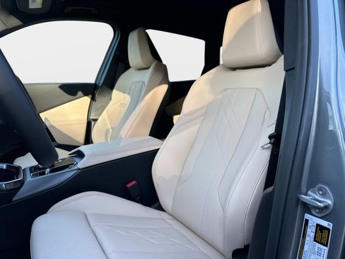 New 2026 BMW X3 xDrive30 w/ Premium Package image 19