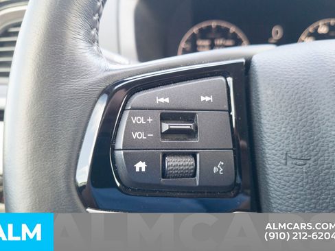 Used 2025 Honda Odyssey Elite image 34