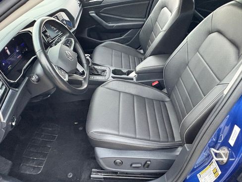 Used 2024 Volkswagen Jetta SE image 26