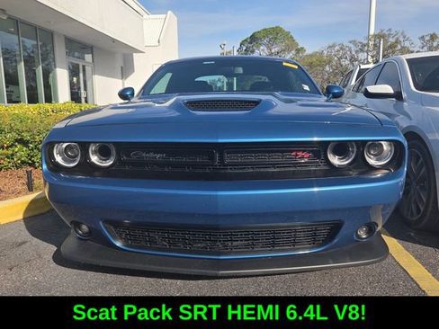 Used 2022 Dodge Challenger R/T Scat Pack w/ Driver Convenience Group RWD image 2