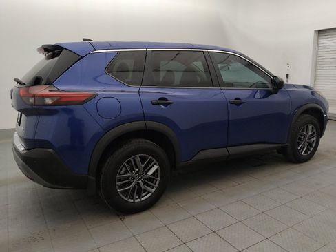Used 2023 Nissan Rogue S AWD/4WD image 10