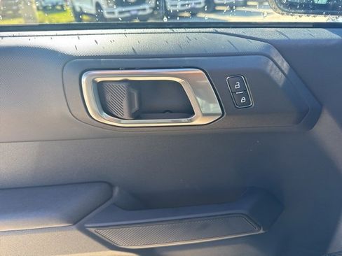 New 2025 Ford Bronco Big Bend image 19