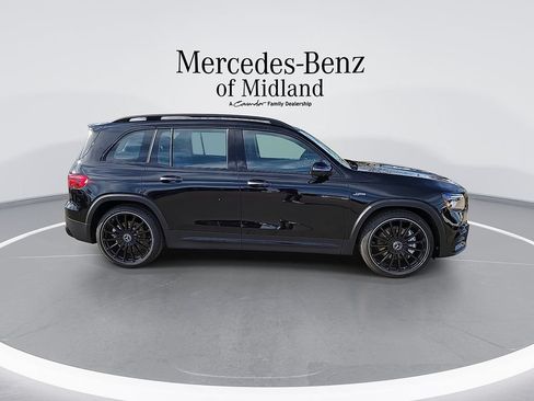 New 2026 Mercedes-Benz GLB 35 AMG 4MATIC image 9