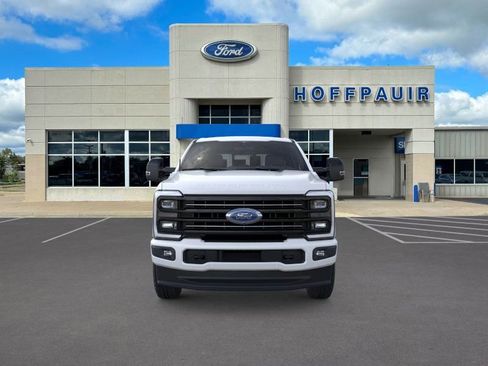 New 2025 Ford F250 Platinum w/ FX4 Off-Road Package image 28
