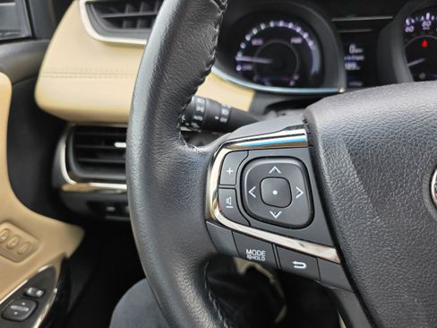 Used 2015 Toyota Avalon XLE Touring image 12