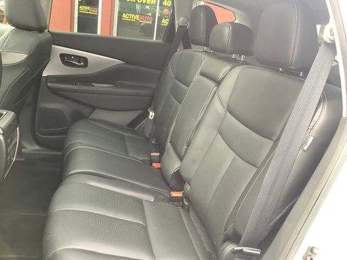 Used 2020 Nissan Murano SL w/ Moonroof Package AWD/4WD image 13