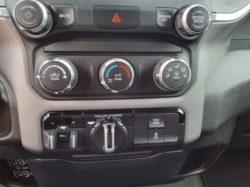 Used 2023 RAM 1500 Big Horn w/ Trailer Tow Group image 21