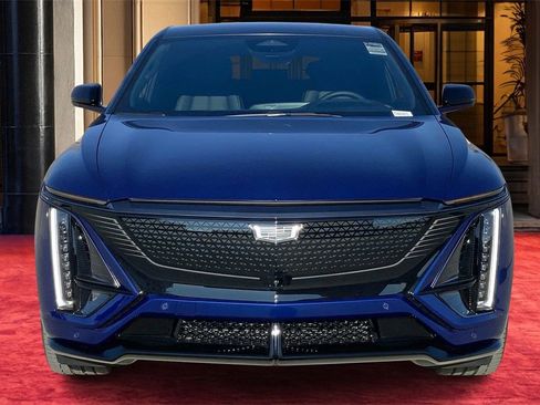 New 2026 Cadillac Lyriq V image 3