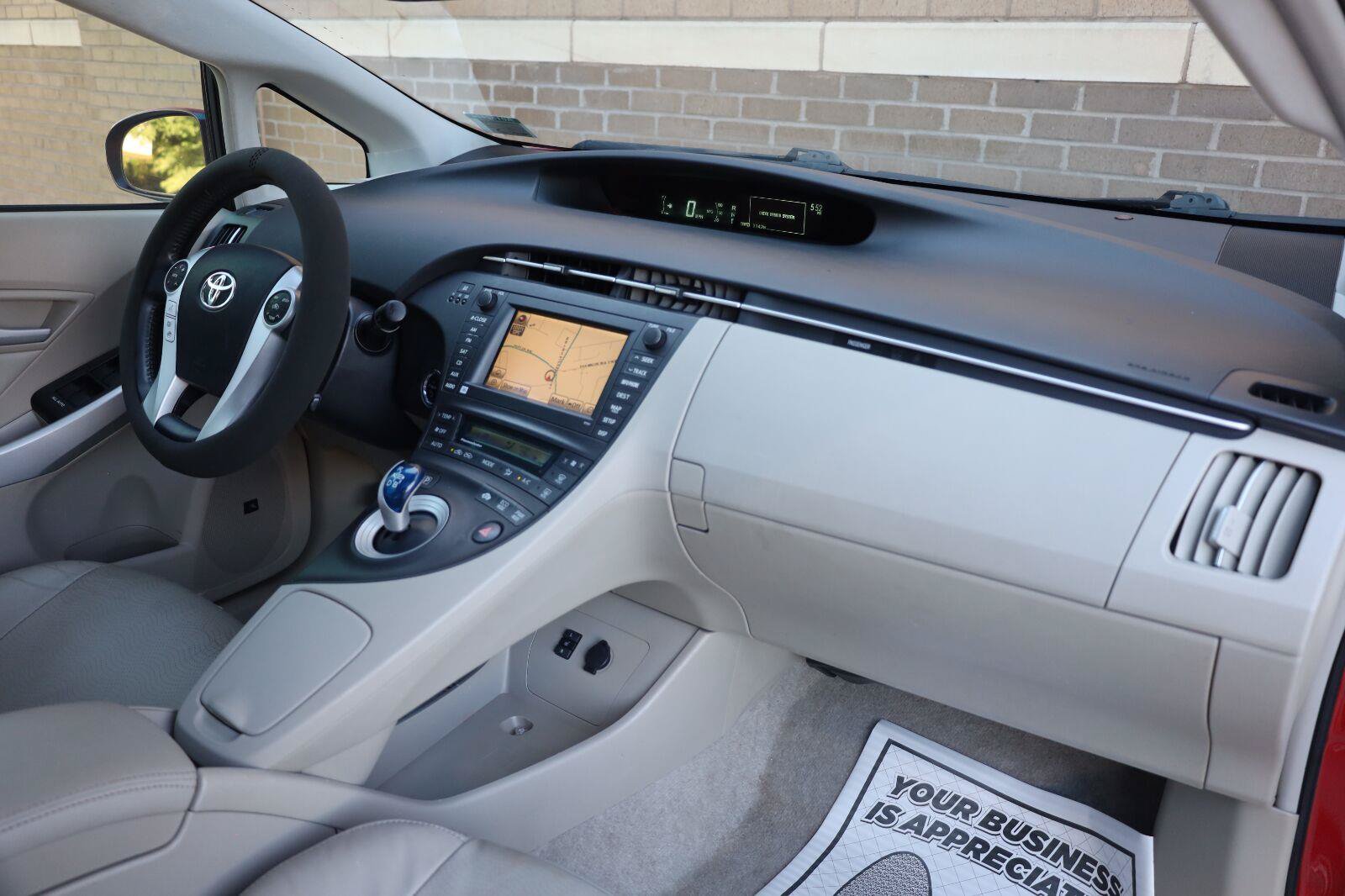 Used 2010 Toyota Prius Four w/ Solar Roof Pkg FWD image 23