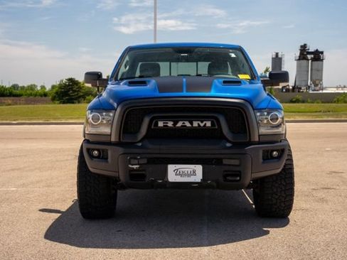 Used 2019 RAM 1500 Warlock AWD/4WD image 2