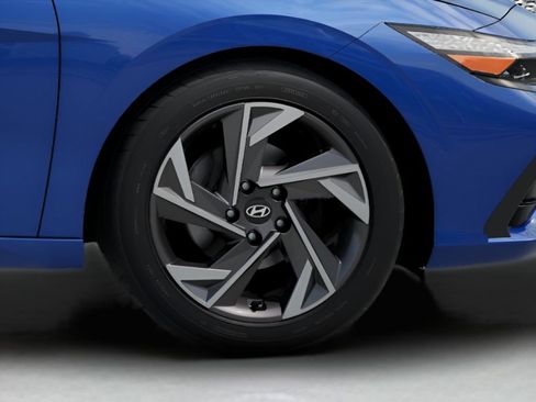 New 2026 Hyundai Elantra SEL Sport Premium w/ Cargo Package FWD image 9