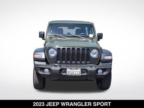 Used 2023 Jeep Wrangler Unlimited Sport AWD/4WD image 4