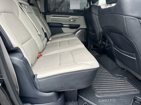 Used 2024 RAM 1500 Limited image 18