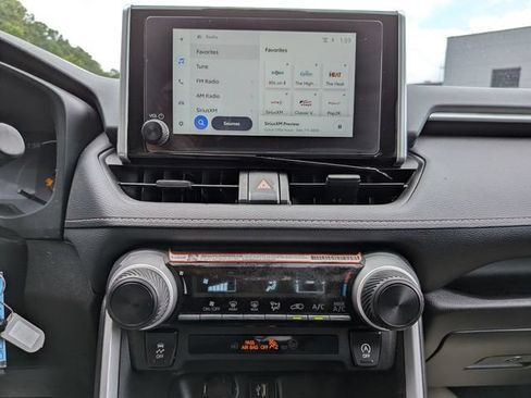 Used 2025 Toyota RAV4 LE FWD image 15