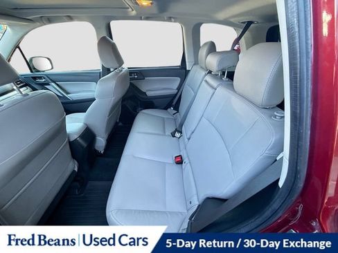 Used 2015 Subaru Forester 2.5i Touring AWD/4WD image 31