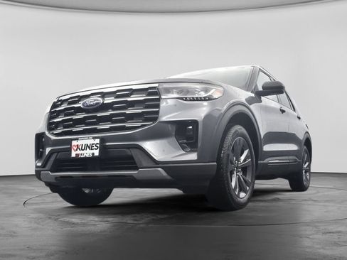 New 2026 Ford Explorer Active w/ Active Comfort Package AWD/4WD image 47