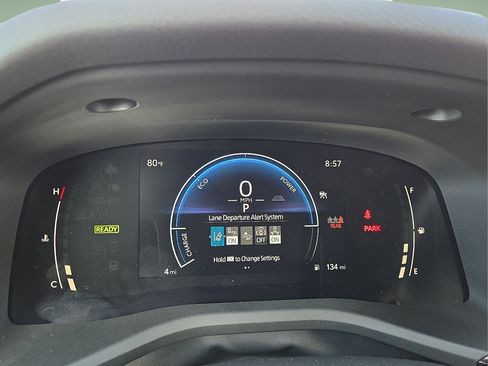 Used 2025 Toyota Camry LE FWD image 23