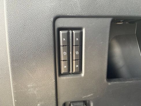 Used 2023 Lincoln Navigator Reserve AWD/4WD image 13