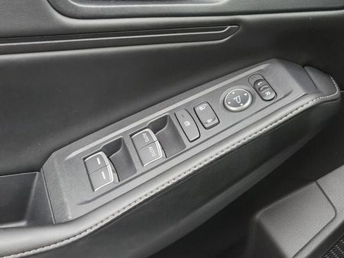 Used 2024 Honda Accord Sport image 35