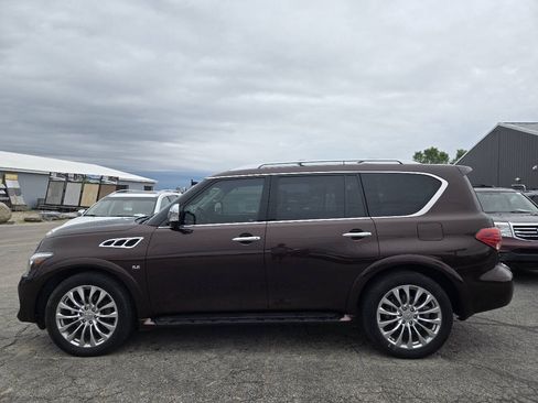 Used 2017 INFINITI QX80 4WD w/ Deluxe Technology Package image 4