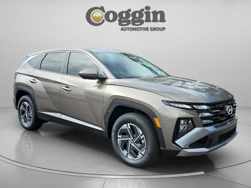 New 2026 Hyundai Tucson Blue SE w/ Tow & Go Package image 8