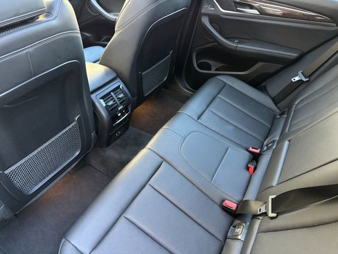 Used 2024 BMW X3 xDrive30i AWD/4WD image 9