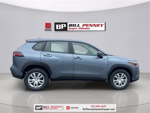 New 2026 Toyota Corolla Cross L image 6