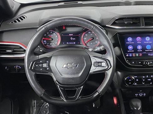 Certified 2022 Chevrolet TrailBlazer RS w/ Technology Package image 17