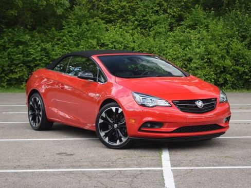 Used 2019 Buick Cascada Sport Touring w/ Dark Effects Package FWD image 1