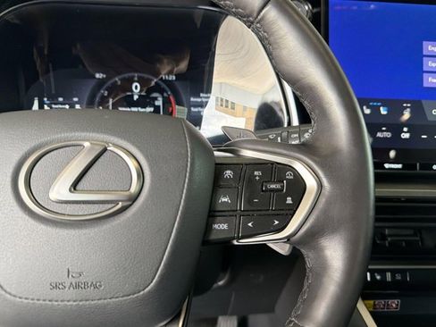 Used 2024 Lexus TX 350 FWD w/ Captains Chair Package image 16