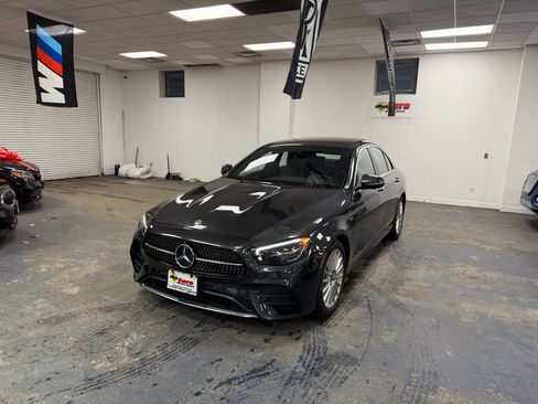 Used 2023 Mercedes-Benz E 350 4MATIC Sedan w/ Premium Package image 2
