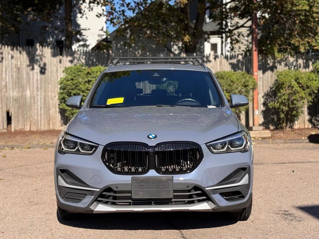 Used 2021 BMW X1 xDrive28i w/ Premium Package AWD/4WD image 9