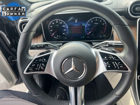 Certified 2024 Mercedes-Benz GLC 300 image 18