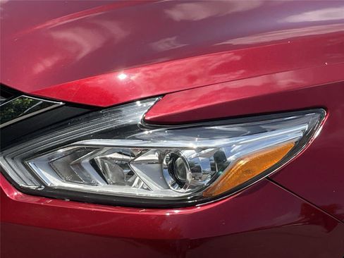 Used 2017 Nissan Altima 2.5 SV FWD image 9